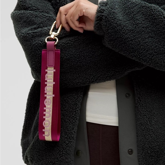 Lululemon Never Lost‎ Keychain Wordmark ColourDeep Luxe/Gold/Bone - Picture 3 of 4